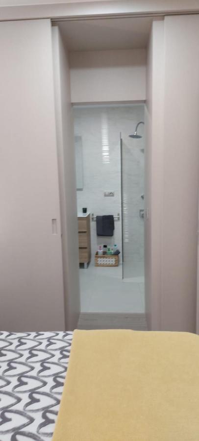 Stone House Rooms Порриньо Экстерьер фото